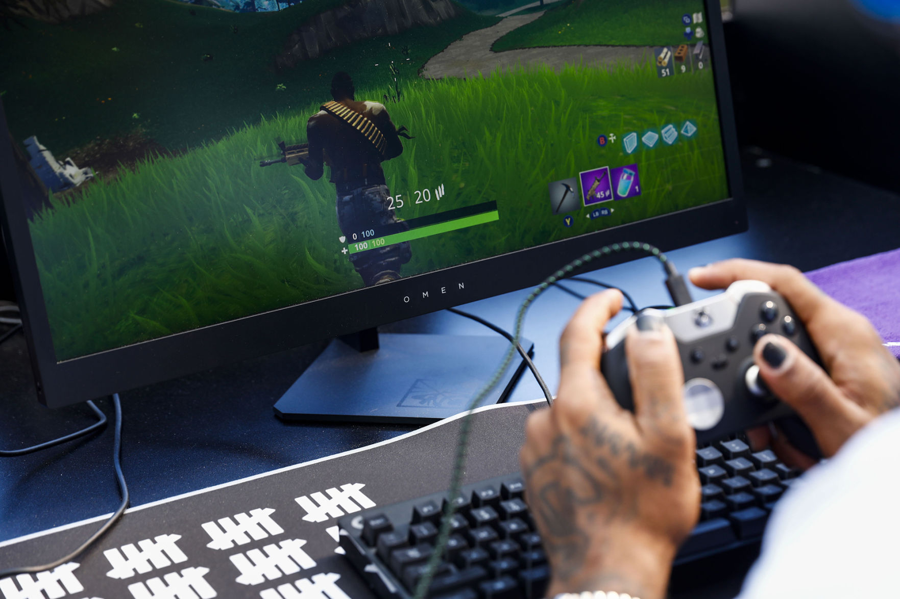 FORTNITE